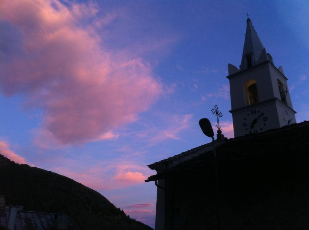 La Placette - Albergo Diffuso E Trattoria Usseaux Værelse billede
